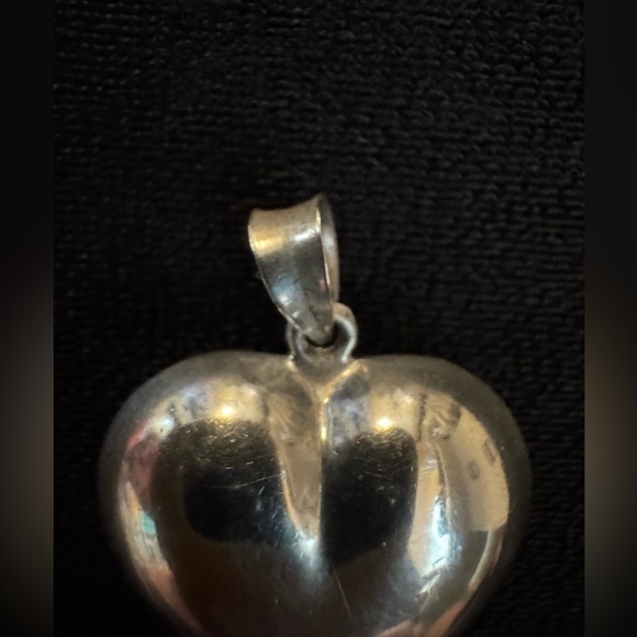 Silver Large Puffy Heart Pendant Heart Charm - Picture 9 of 13